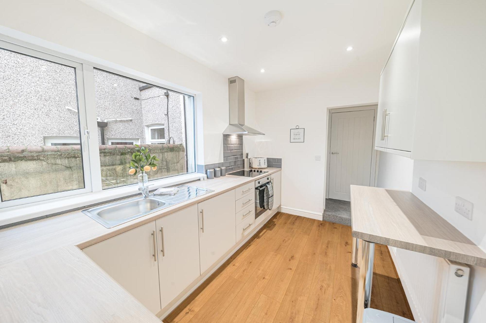 Villa 24 Baden Powell Barrow-in-Furness Esterno foto